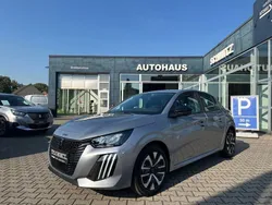 Silber Neu 2024 Peugeot 208 Active Kleinwagen | 17.990 € (Guter Preis)
