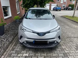 Silber Gebraucht 2019 Toyota C-HR Club SUV | 17.999 € (Guter Preis)