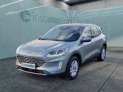 Schwarz Gebraucht 2022 Ford Kuga Titanium SUV | 27.980 € (Fairer Preis)