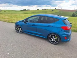 Blau Gebraucht 2018 Ford Fiesta ST Kleinwagen | 14.200 € (Fairer Preis)