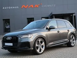 Grau Gebraucht 2020 Audi Q7 S-Line SUV | 67.990 € (Teuer)