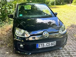 Schwarz Gebraucht 2015 VW up! move up! Kleinwagen | 4.500 € (Fairer Preis)