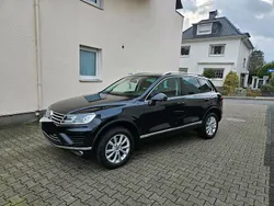 Schwarz Gebraucht 2017 VW Touareg SUV | 25.800 € (Fairer Preis)
