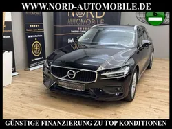Schwarz Gebraucht 2020 Volvo V60 Momentum Kombi | 24.850 € (Guter Preis)