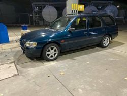 Blau Gebraucht 1996 Ford Escort Kombi | 450 € (Fairer Preis)