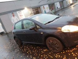 Blau Gebraucht 2006 Fiat Grande Punto Kleinwagen | 2.100 € (Fairer Preis)