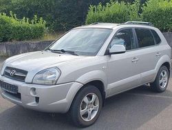 Grau Gebraucht 2008 Hyundai Tucson Style SUV | 3.990 € (Guter Preis)