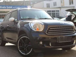 Absolute black metallic Gebraucht 2014 Mini One Countryman SUV | 7.900 € (Guter Preis)