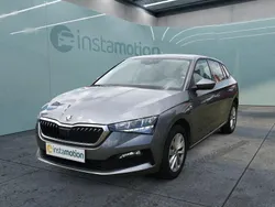 Grau Gebraucht 2023 Skoda Scala Kleinwagen | 22.499 € (Etwas zu teuer)