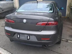 Grün Gebraucht 2005 Alfa Romeo 159 Kombi | 1.500 € (Guter Preis)