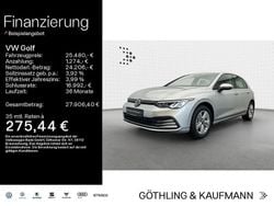 Reflexsilber metallic Gebraucht 2024 VW Golf VIII Life Limousine | 24.990 € (Guter Preis)