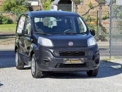 Schwarz Gebraucht 2018 Fiat Qubo Pop Van / Kleinbus | 6.500 €