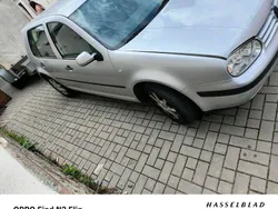Silber Gebraucht 2001 VW Golf IV Kleinwagen | 800 € (Superpreis)