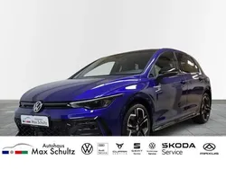 Blau Neu 2025 VW Golf VIII R-line Limousine | 50.370 €