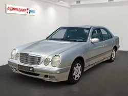 Silber Gebraucht 2000 Mercedes E200 Classic Limousine | 1.199 € (Superpreis)