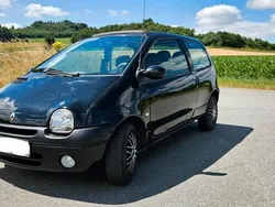 Schwarz Gebraucht 2001 Renault Twingo Kleinwagen | 1.350 € (Fairer Preis)