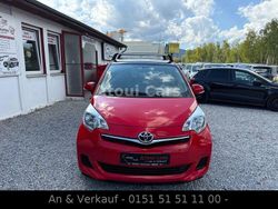 Rot Gebraucht 2013 Toyota Verso-S Life Van / Kleinbus | 8.999 € (Fairer Preis)
