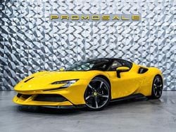 Gelb Gebraucht 2022 Ferrari SF90 Cabrio | 364.021 €