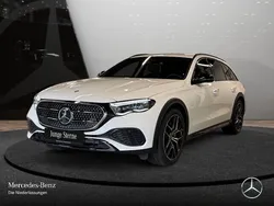 Weiß Gebraucht 2024 Mercedes E220 Avantgarde Kombi | 61.990 €