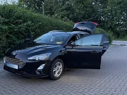 Schwarz Gebraucht 2020 Ford Focus Kombi | 14.600 € (Guter Preis)