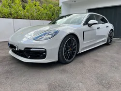 Porsche Panamera 4S