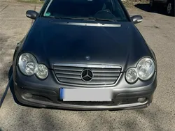 Grau Gebraucht 2001 Mercedes C180 Coupé | 1.800 € (Guter Preis)