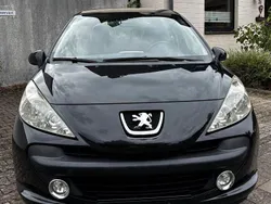 Schwarz Gebraucht 2009 Peugeot 207 Urban Move Kleinwagen | 2.499 € (Fairer Preis)