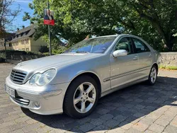 Silber Gebraucht 2005 Mercedes C180 Avantgarde Limousine | 2.400 € (Superpreis)