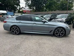 Grau Gebraucht 2020 BMW 540 M Sport Limousine | 41.400 € (Fairer Preis)