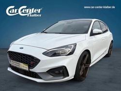 Weiß Gebraucht 2020 Ford Focus ST Limousine | 21.450 € (Fairer Preis)