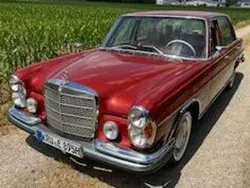 Rot Gebraucht 1970 Mercedes 280 Limousine | 12.500 €