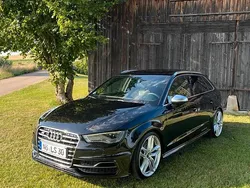 Schwarz Gebraucht 2013 Audi S3 Sport Limousine | 24.000 € (Etwas zu teuer)