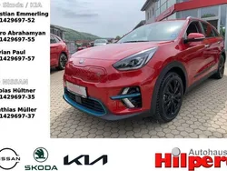 Rot Gebraucht 2021 Kia e-Niro 2 SUV | 22.940 € (Fairer Preis)