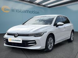 Weiß Gebraucht 2024 VW Golf VIII Kleinwagen | 23.849 € (Superpreis)