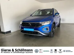 Ravennablau metallic (metallic) Gebraucht 2022 VW T-Roc Life SUV | 24.950 € (Guter Preis)