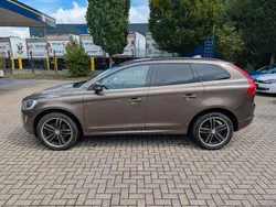 Braun Gebraucht 2015 Volvo XC60 Momentum SUV | 12.400 € (Fairer Preis)