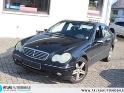 Schwarz Gebraucht 2004 Mercedes C180 Limousine | 1.990 € (Superpreis)
