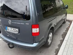 Grün Gebraucht 2010 VW Caddy Team Van / Kleinbus | 6.500 € (Fairer Preis)