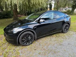 Schwarz Gebraucht 2022 Tesla Model Y Long Range SUV | 30.999 € (Guter Preis)
