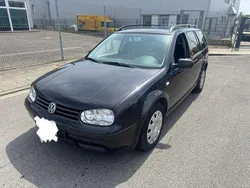 Schwarz Gebraucht 2002 VW Golf IV R Kombi | 2.450 € (Fairer Preis)