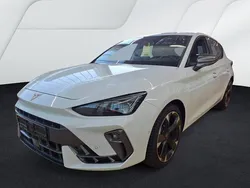 Nevada weiß (metallic) Gebraucht 2025 Cupra Leon Limousine | 32.590 € (Fairer Preis)