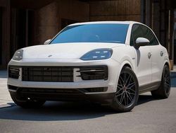 Weiß Neu 2026 Porsche Cayenne SUV | 120.900 € (Fairer Preis)
