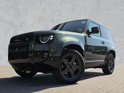 Gruen Neu 2025 Land Rover Defender SE Dynamic SUV | 81.950 € (Superpreis)