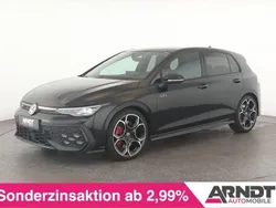 Grenadillschwarz Gebraucht 2024 VW Golf VIII GTI Limousine | 39.684 € (Superpreis)
