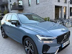 Grau Gebraucht 2021 Volvo XC60 R-Design SUV | 36.300 € (Fairer Preis)