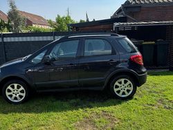 Schwarz Gebraucht 2008 Fiat Sedici SUV | 2.400 €