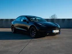Schwarz Gebraucht 2023 Tesla Model 3 Performance Limousine | 31.980 € (Superpreis)