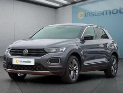 Grau Gebraucht 2022 VW T-Roc SUV | 27.199 € (Guter Preis)