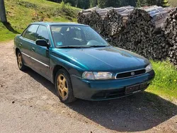Grün Gebraucht 1998 Subaru Legacy Limousine | 900 €