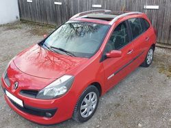 Rot Gebraucht 2009 Renault Clio II Rip Curl Limousine | 1.950 € (Superpreis)